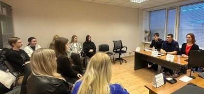 В Воркуте следователь принял участие в мероприятии для студентов колледжа, приуроченном к Международному дню борьбы с коррупцией